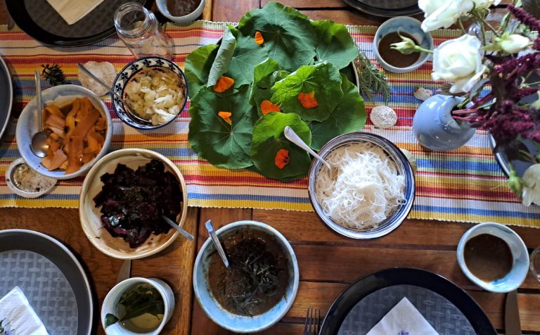 coastal foraging workshop - the feast